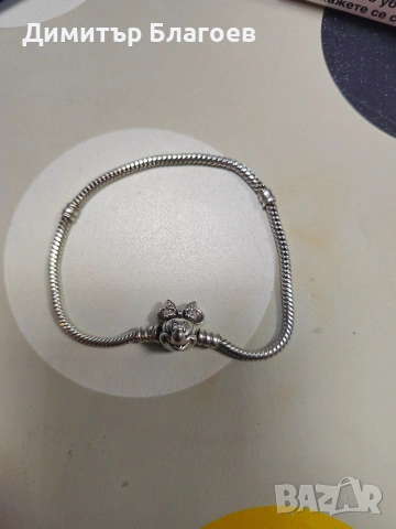 Disney x Pandora Moments Pavé Minnie Mouse Clasp Snake Chain