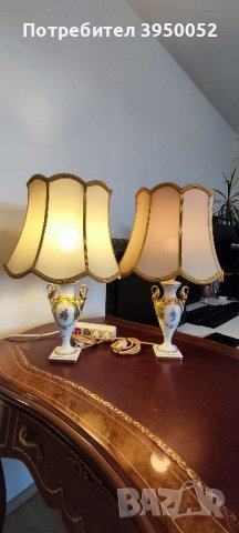 Кайзер
Комплект антични порцеланови настолни лампи 