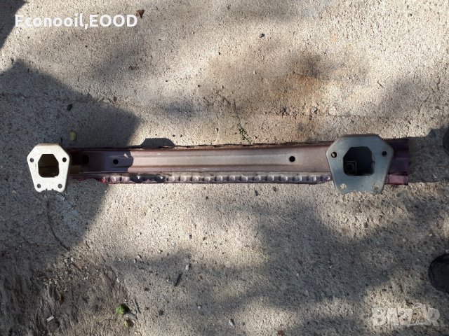 Subaru Outback задна основа за броня, снимка 3 - Части - 26222857