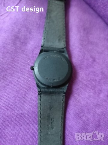 Рядък Швейцарски Оригинал Часовник с два дисплея Swiss Made Original Оригинална Каишка , снимка 3 - Мъжки - 44126172