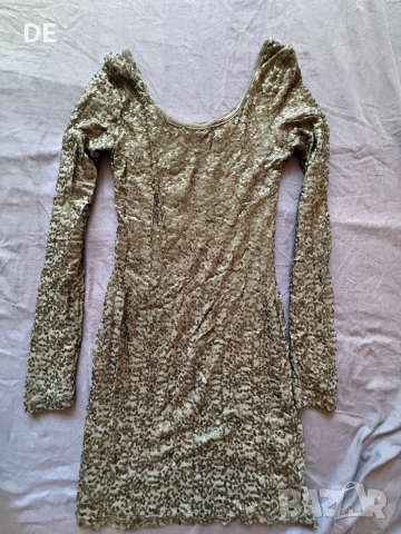 Рокля с пайети