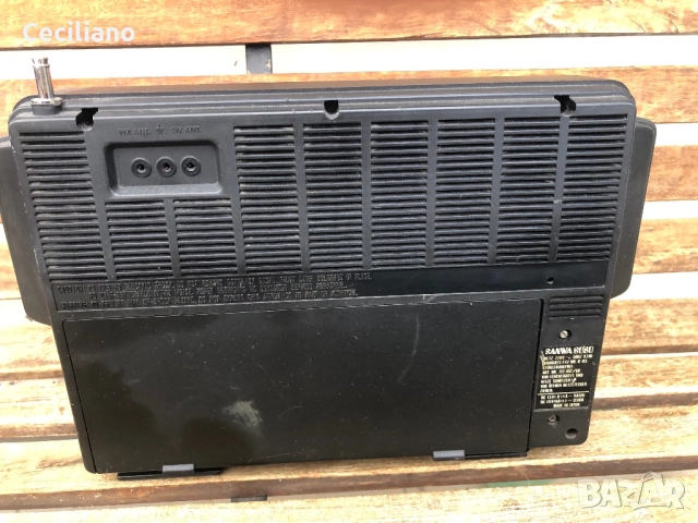 Японско мултибандово радио Sanwa(Sanyo), снимка 8 - Радиокасетофони, транзистори - 52685523
