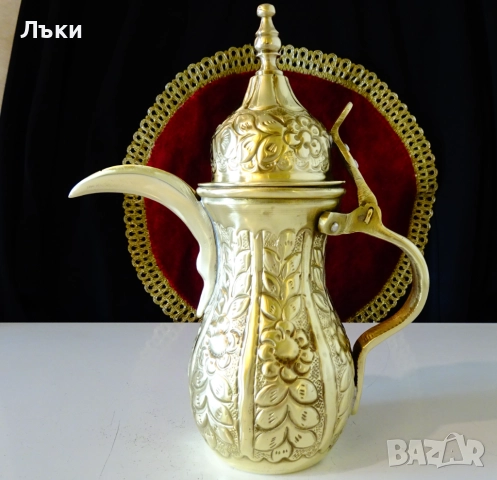 Арабска бронзова кана за кафе,джезве,Dallah,печат на майстора. , снимка 5 - Антикварни и старинни предмети - 51882613