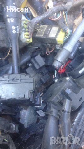 Лостове мигачи фарове за Нисан алмера примера съни и други, снимка 2 - Части - 37238445