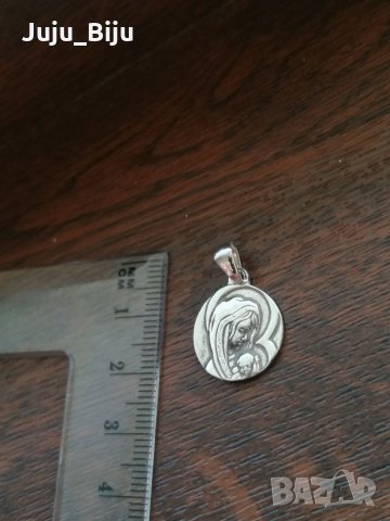 Сребърен медальон Св. Богородица