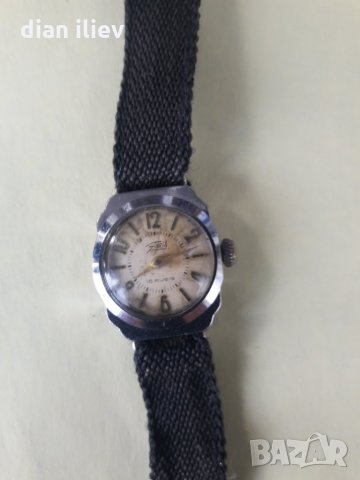 Стар дамски механичен часовник -Заря, снимка 2 - Антикварни и старинни предмети - 28673280