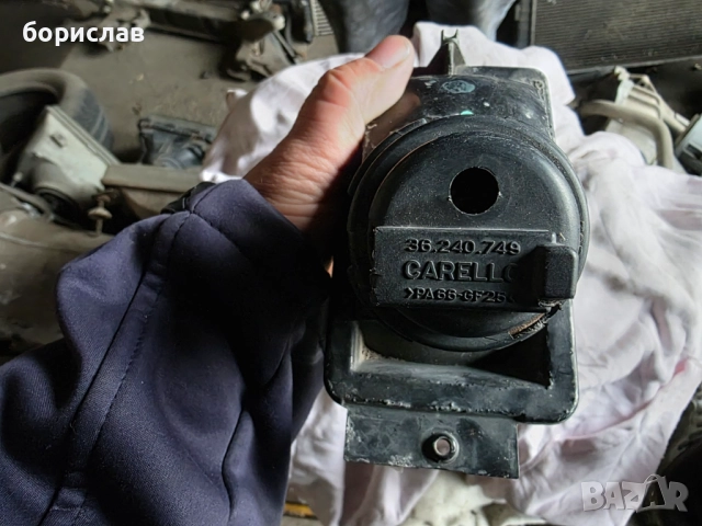 Десен халоген за Опел Омега б, снимка 3 - Части - 52355989