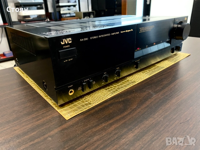 Транзисторен усилвател JVC, снимка 5 - Ресийвъри, усилватели, смесителни пултове - 51997475