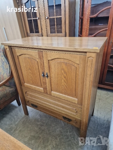 Масивен  ТВ Шкаф -внос от Германия! 