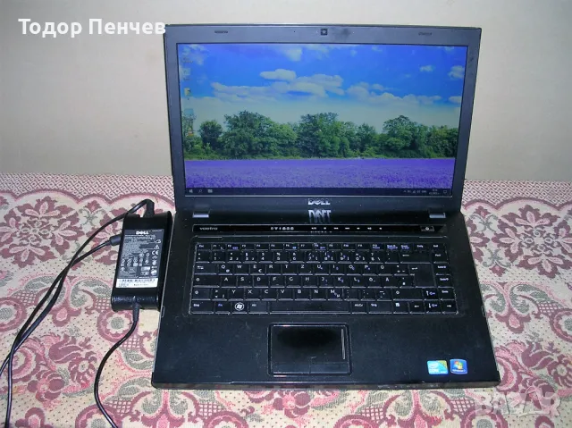 DELL Vostro 3500 - Core i3, 4 GB RAM, 128 GB SSD, снимка 1