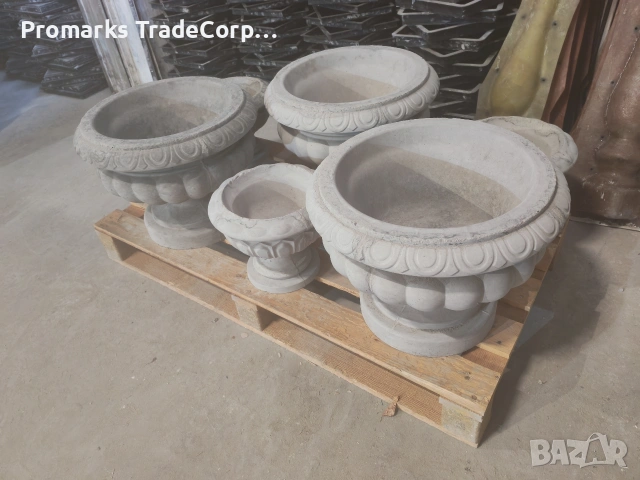 Големи саксии и кашпи от бетон 