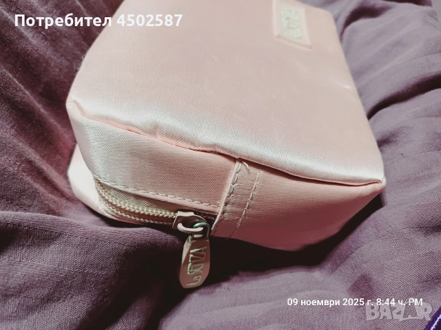 Тоалетна чантичка в розово UK, снимка 5 - Портфейли, портмонета - 52681341