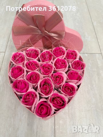 Кутия с ароматни рози, снимка 2 - Подаръци за жени - 43699395