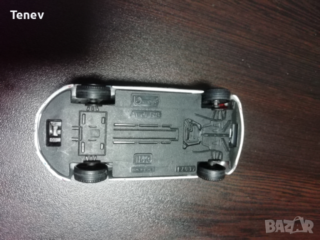 Bburago Audi R8 1/43 Portugal Police Policia Ауди Бураго количка колекционерска , снимка 7 - Колекции - 44845235