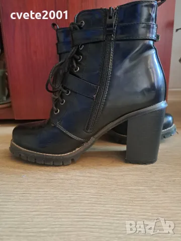Дамски боти, снимка 3 - Дамски боти - 49447655