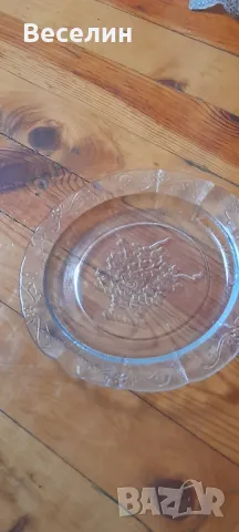 Ретро стъклена чиния Намаление 