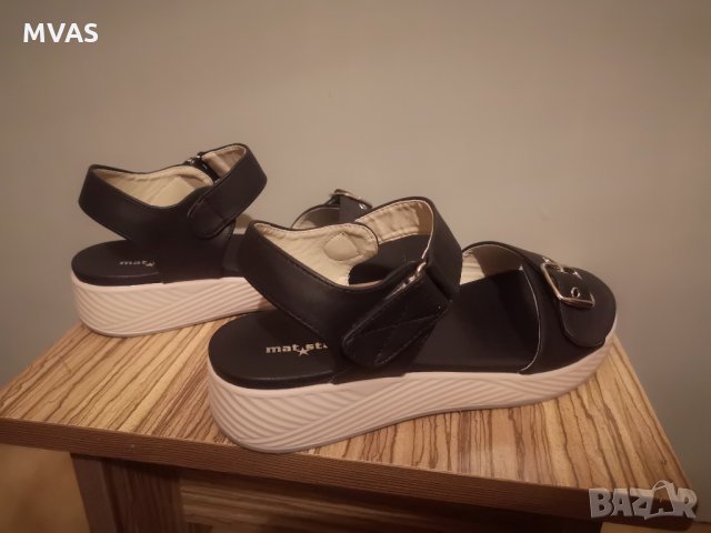 Нови - 35% дамски черни сандали на малка платформа 39 номер, снимка 6 - Сандали - 33547503