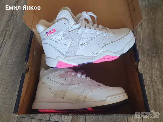 Сникърси Fila