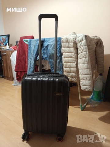 Продавам куфар , снимка 2 - Куфари - 52091366