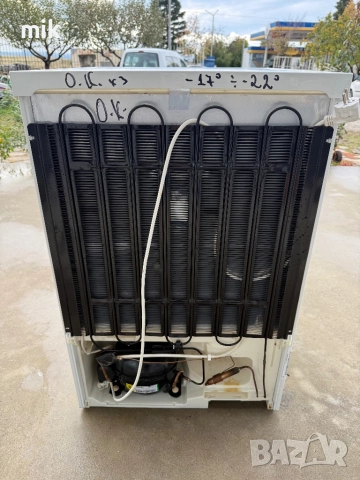 Малък фризер Либхер, снимка 8 - Фризери - 52197812