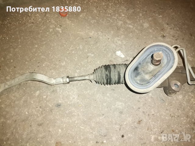 Кормилна рейка ДАЧИЯ , снимка 2 - Автомобили и джипове - 38462836