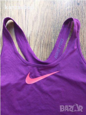 Nike Women's Pro Tank - страхотен дамски потник КАТО НОВ, снимка 2 - Потници - 32924157