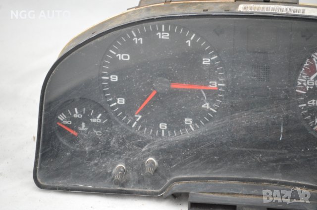 Табло Километраж за Audi 80, 8A0 919 033 CA, 110.008.561/005, 8A0919033CA, 110008561005, снимка 3 - Части - 40272846