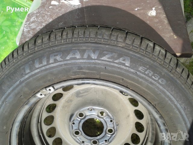 Продавам две гуми Bridjestone Turanca 195х65х15 , снимка 5 - Гуми и джанти - 12982695