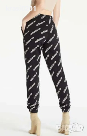 Оригинален екип на Адидас! XS/S, снимка 2 - Спортни екипи - 52572976