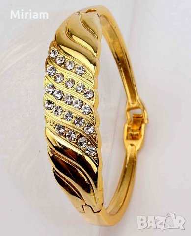 Забележителна масивна гривна от 9к попълнено злато с австрийски криста  20 лв, снимка 2 - Гривни - 28647261