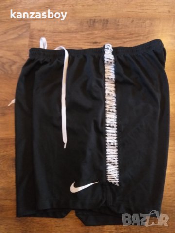 Nike Football shorts - мъжки футболни шорти С, снимка 6 - Спортни дрехи, екипи - 44052307