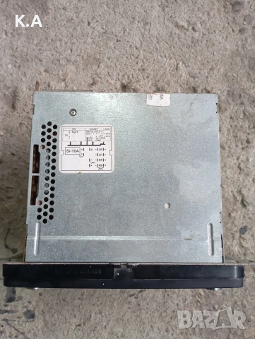 Радио CD VW Touran 1K0035156A, снимка 2 - Части - 53455650