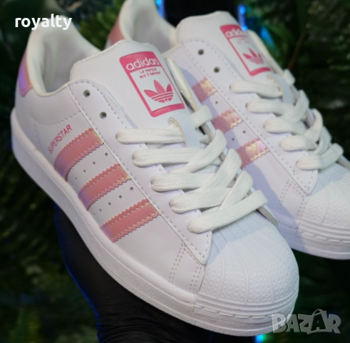 Дамски маратонки Adidas Superstar 