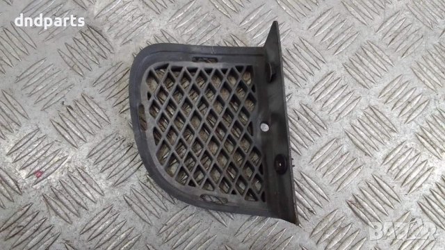 Решетка предна броня Hyundai Tucson 2004г.(лява)	