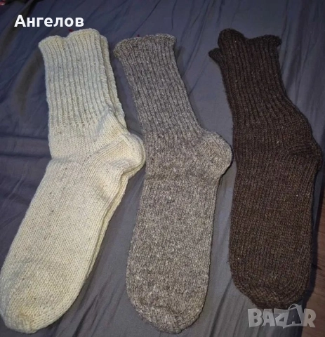 Ръчно изплетени чорапи от домашна вълна - заглавие, снимка 3 - Мъжки чорапи - 52343195