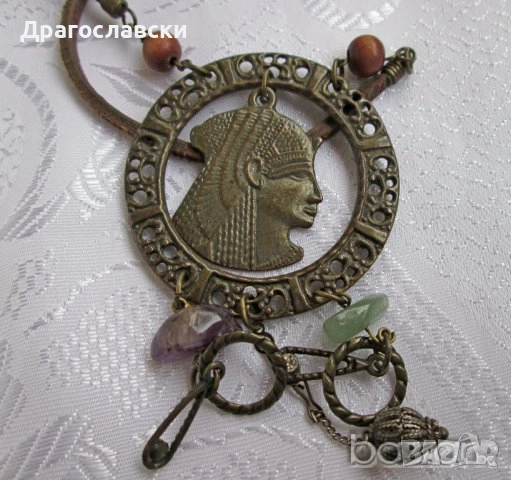 Красива висулка със зелен камък за колие, антика, бижу, броеница, гердан, Нефертити, пустиня , снимка 11 - Други - 12170819