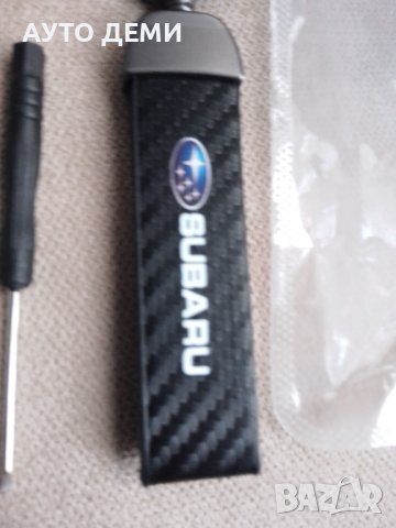 Карбон кожа ключодържател с емблема и надпис Субару Subaru кола автомобил джип , снимка 2 - Аксесоари и консумативи - 43856646