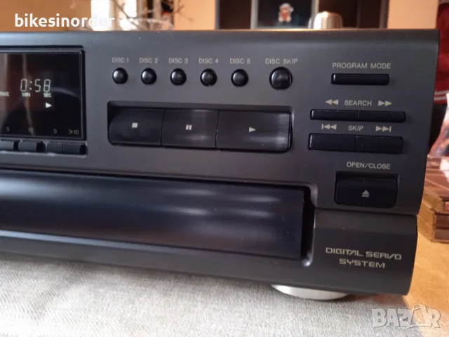 TECHNICS SL-PD867 отличен 5-дисков чейнджър, снимка 4 - Декове - 48602694