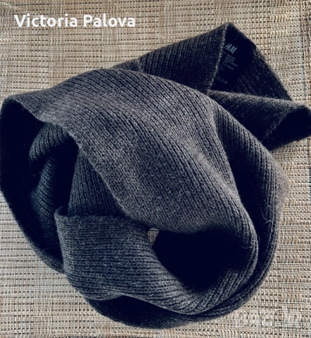 Дълъг мек унисекс  шал H&M - стилен и уютен, снимка 9 - Шалове - 53038208