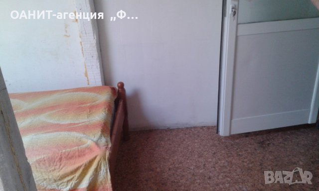 Таванска с стая за живеене в жк Гео Милев,София, снимка 4 - Стаи под наем - 26226668