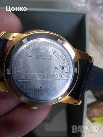 Колекционерски Швейцарски часовник GOLDA Automatic, снимка 4 - Антикварни и старинни предмети - 38667152