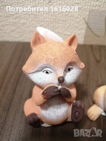 Малки фигурки на бухали,лисици и катеричка не чул,не видял,не разбрал за декорация., снимка 3 - Градински мебели, декорация  - 43148023