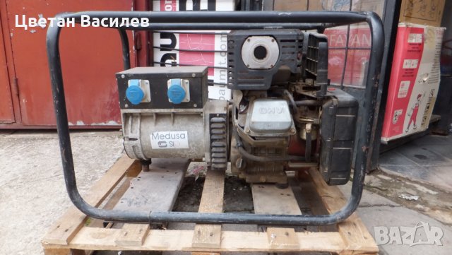 Briggs & Stratton Portable Generator, снимка 1 - Други машини и части - 28415431