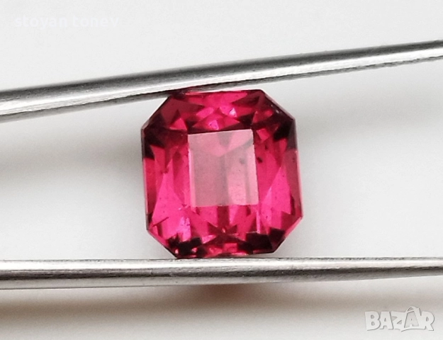 Фантастичен радък червено розов Малайя гранат 2.83кт.! Нов!, снимка 11 - Други - 52685468