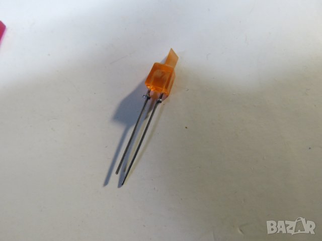 Немски светодиод,светлодиод, лед диод, LED светодиоди - триъгълен , снимка 2 - Друга електроника - 28410839