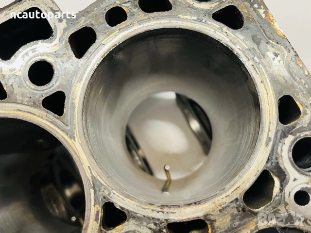 Цилиндров блок за Рено Трафик Опел Виваро 1.6 дизел R9M408 110115733R 2015, снимка 7 - Части - 52649790