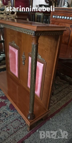 Антична конзола , снимка 7 - Етажерки - 51350831