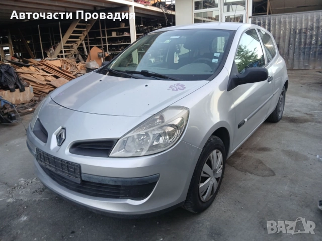 Рено Клио 1.5 dci, 2006 г, снимка 5 - Автомобили и джипове - 52152819