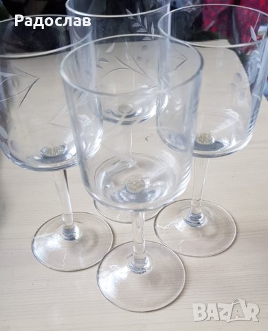 4 чаши лукс с високо столче 100 мл с гравюра запазени, снимка 2 - Чаши - 36618093