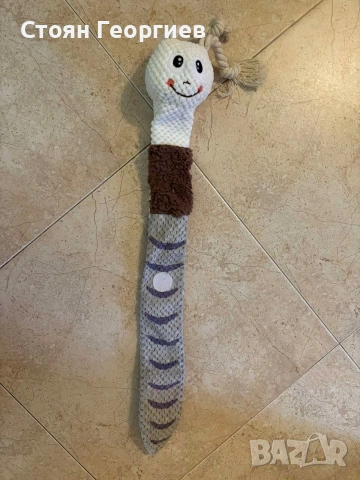 Чисто нова играчка за кучета